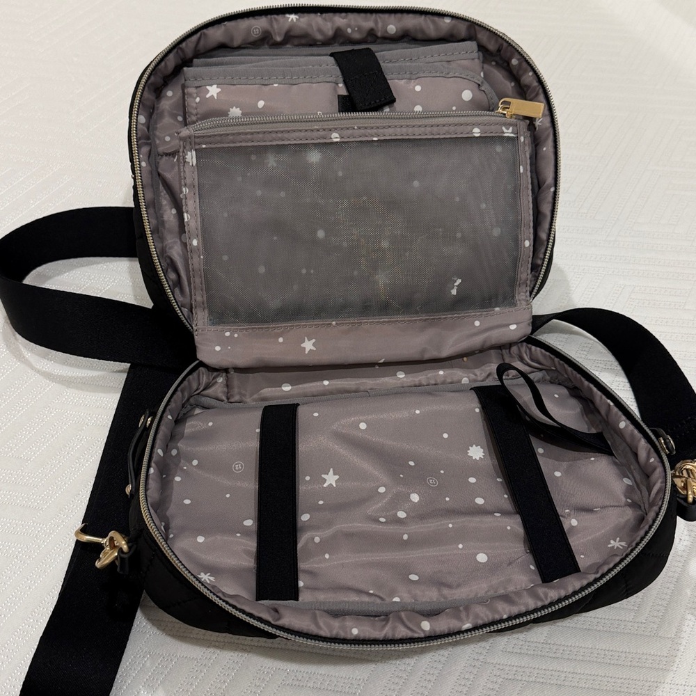 Twelve little diaper bag clutch/crossbody - Picture 5 of 6